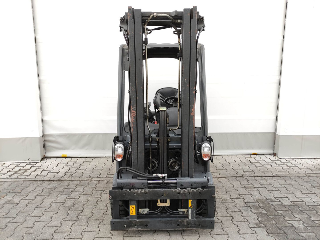 Linde E16P-01-386 - Electric forklift: picture 3 Linde E16P-01-386 - Electric forklift: picture 3