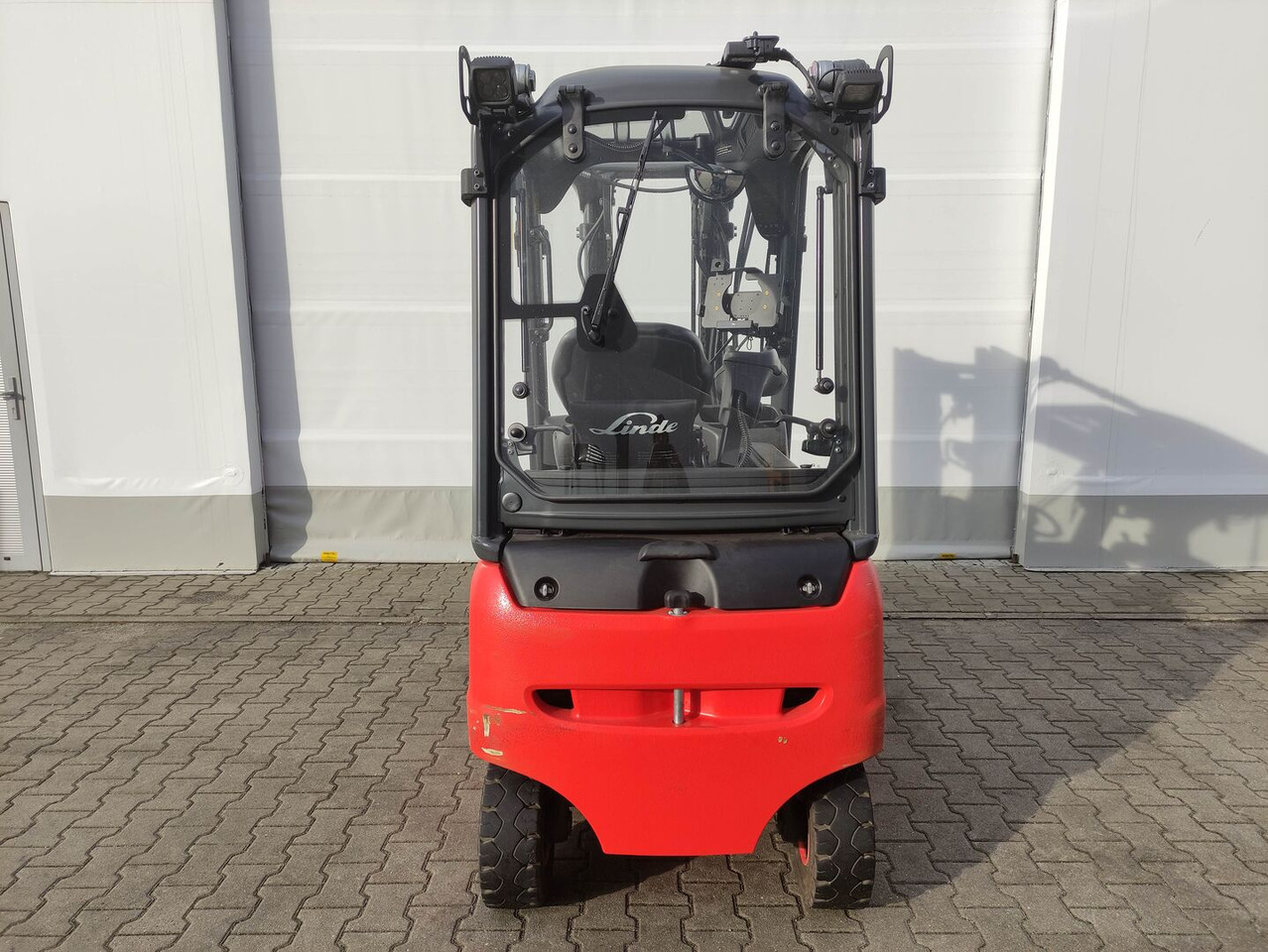 Linde E16PH-02-386 - Electric forklift: picture 4 Linde E16PH-02-386 - Electric forklift: picture 4