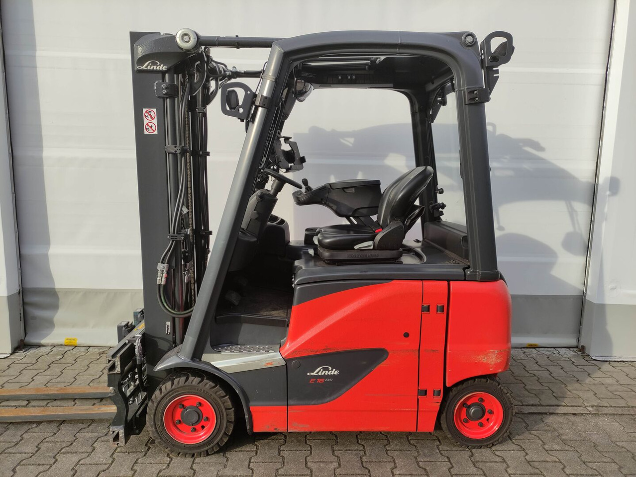 Linde E16PH-02-386 - Electric forklift: picture 1 Linde E16PH-02-386 - Electric forklift: picture 1