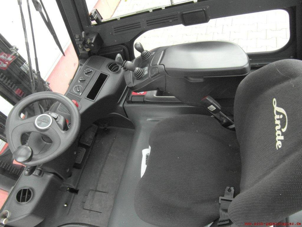 Linde E30-01-387 - Electric forklift: picture 5 Linde E30-01-387 - Electric forklift: picture 5