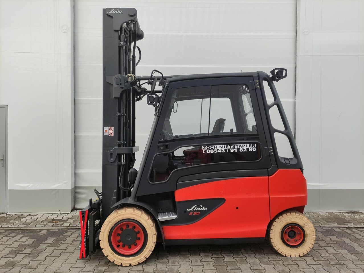 Linde E50HL-01/600-388 - Electric forklift: picture 1 Linde E50HL-01/600-388 - Electric forklift: picture 1