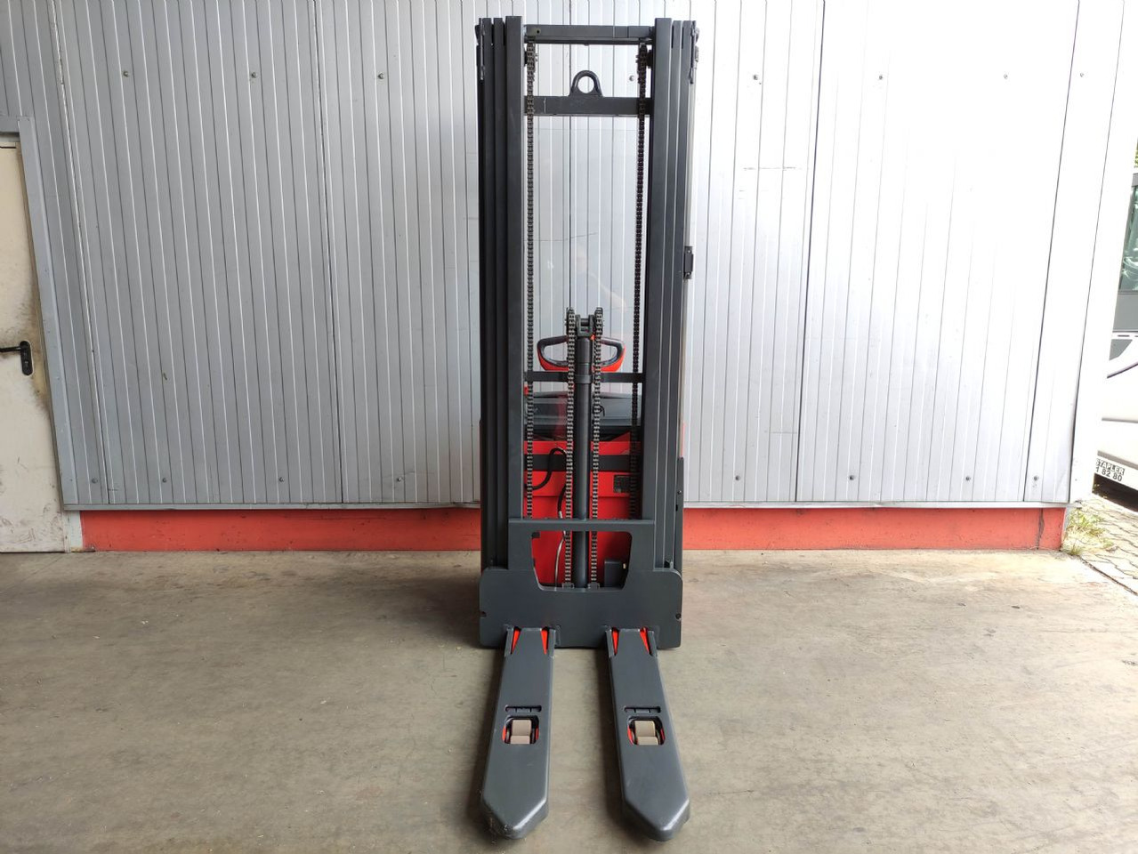 Linde L14i-1173 - Stacker: picture 3 Linde L14i-1173 - Stacker: picture 3