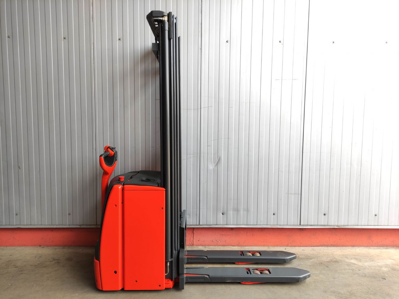 Linde L14i-1173 - Stacker: picture 2 Linde L14i-1173 - Stacker: picture 2