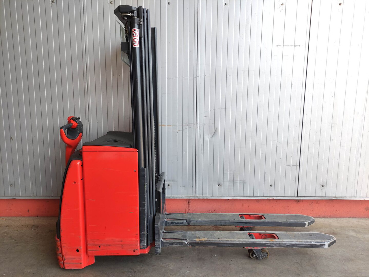 Linde L16i-1173 - Stacker: picture 2 Linde L16i-1173 - Stacker: picture 2