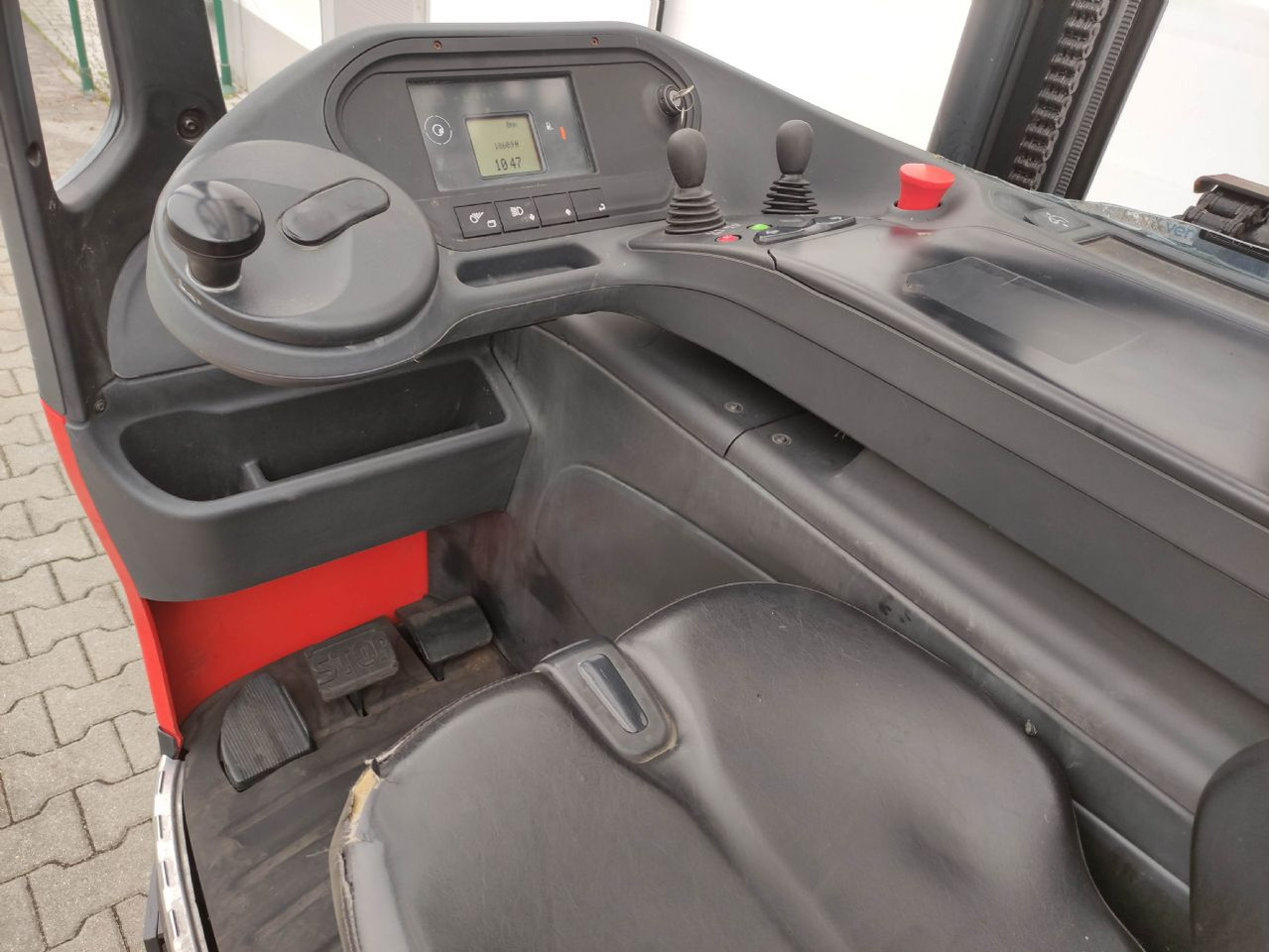 Linde R16G-01-1120 - Reach truck: picture 5 Linde R16G-01-1120 - Reach truck: picture 5