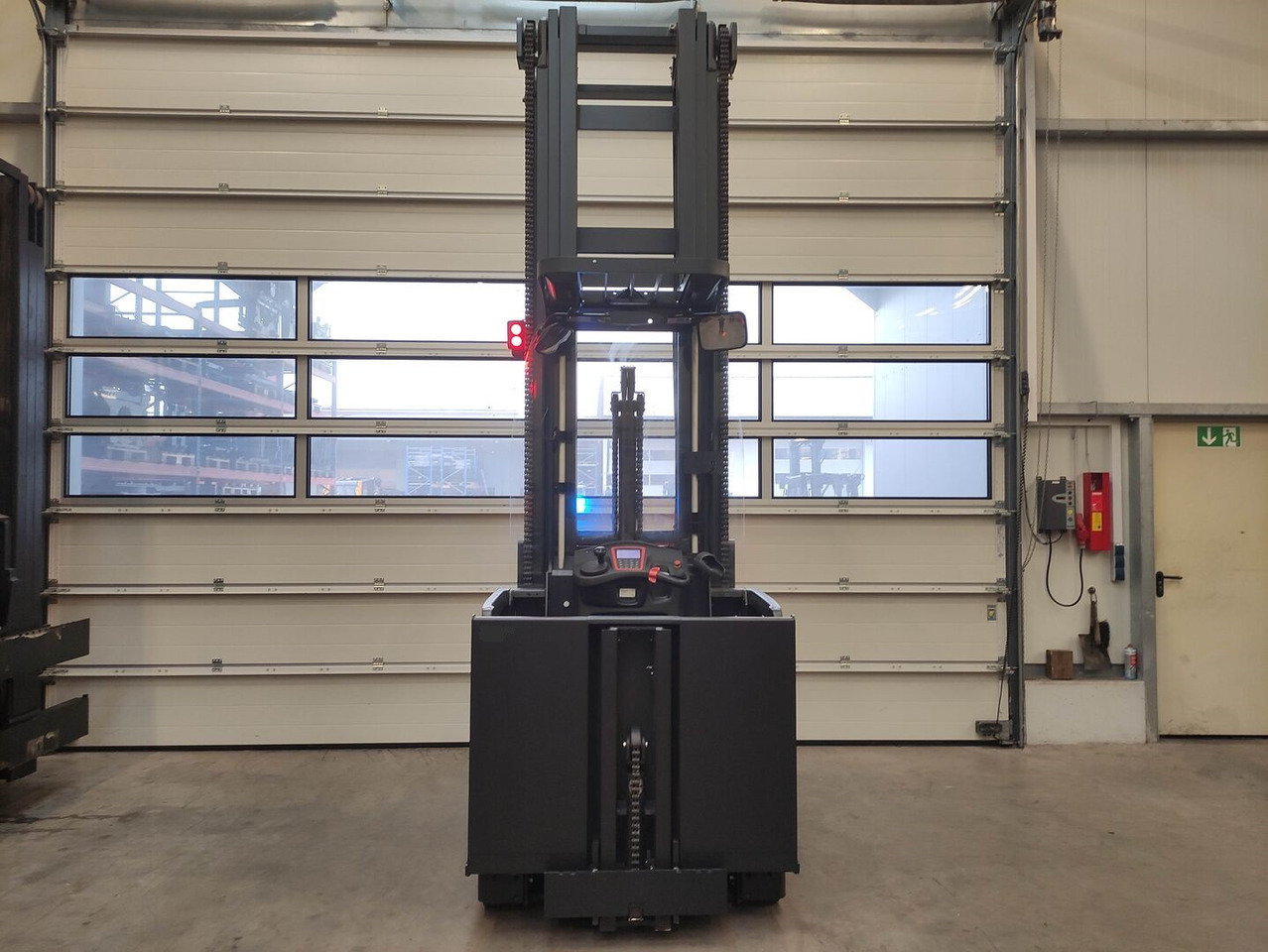 Linde V Modular - Order picker: picture 3 Linde V Modular - Order picker: picture 3