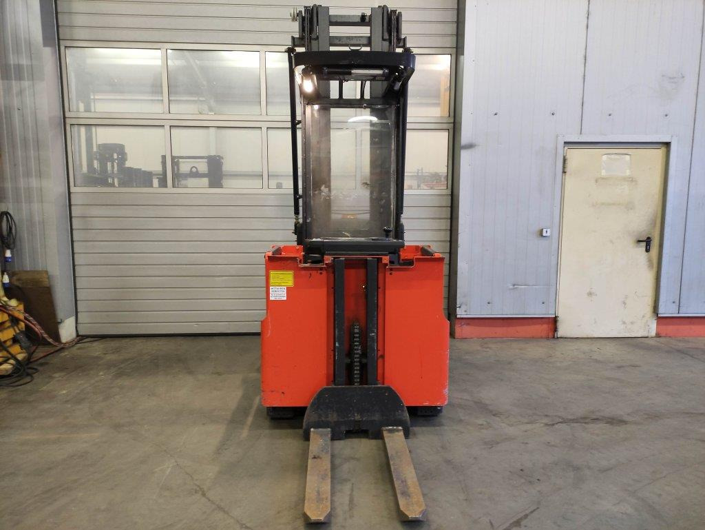 Linde V11 - Order picker: picture 3 Linde V11 - Order picker: picture 3