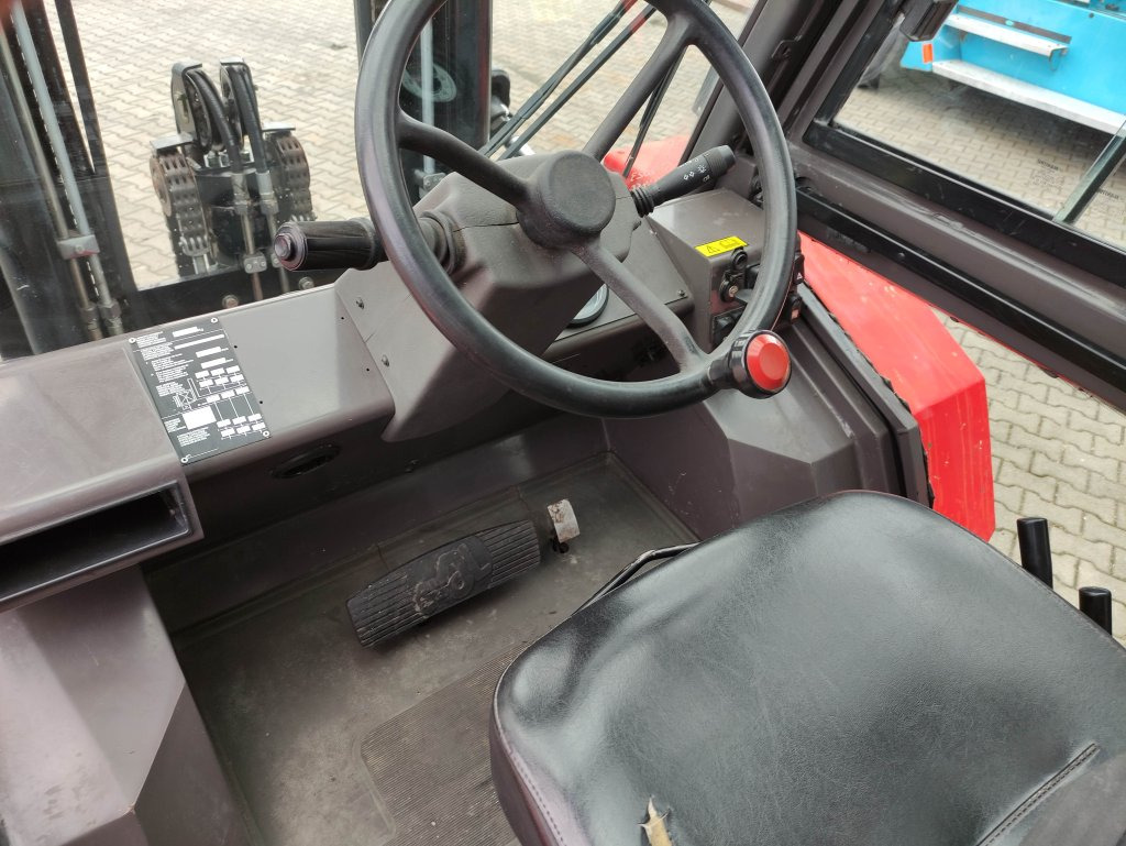 Manitou M50-4 - Rough terrain forklift: picture 5 Manitou M50-4 - Rough terrain forklift: picture 5