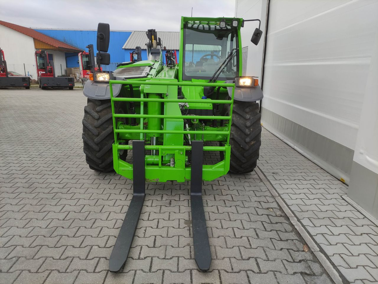 Merlo TF35.7-140 - 40 km/h - Telescopic handler: picture 3 Merlo TF35.7-140 - 40 km/h - Telescopic handler: picture 3