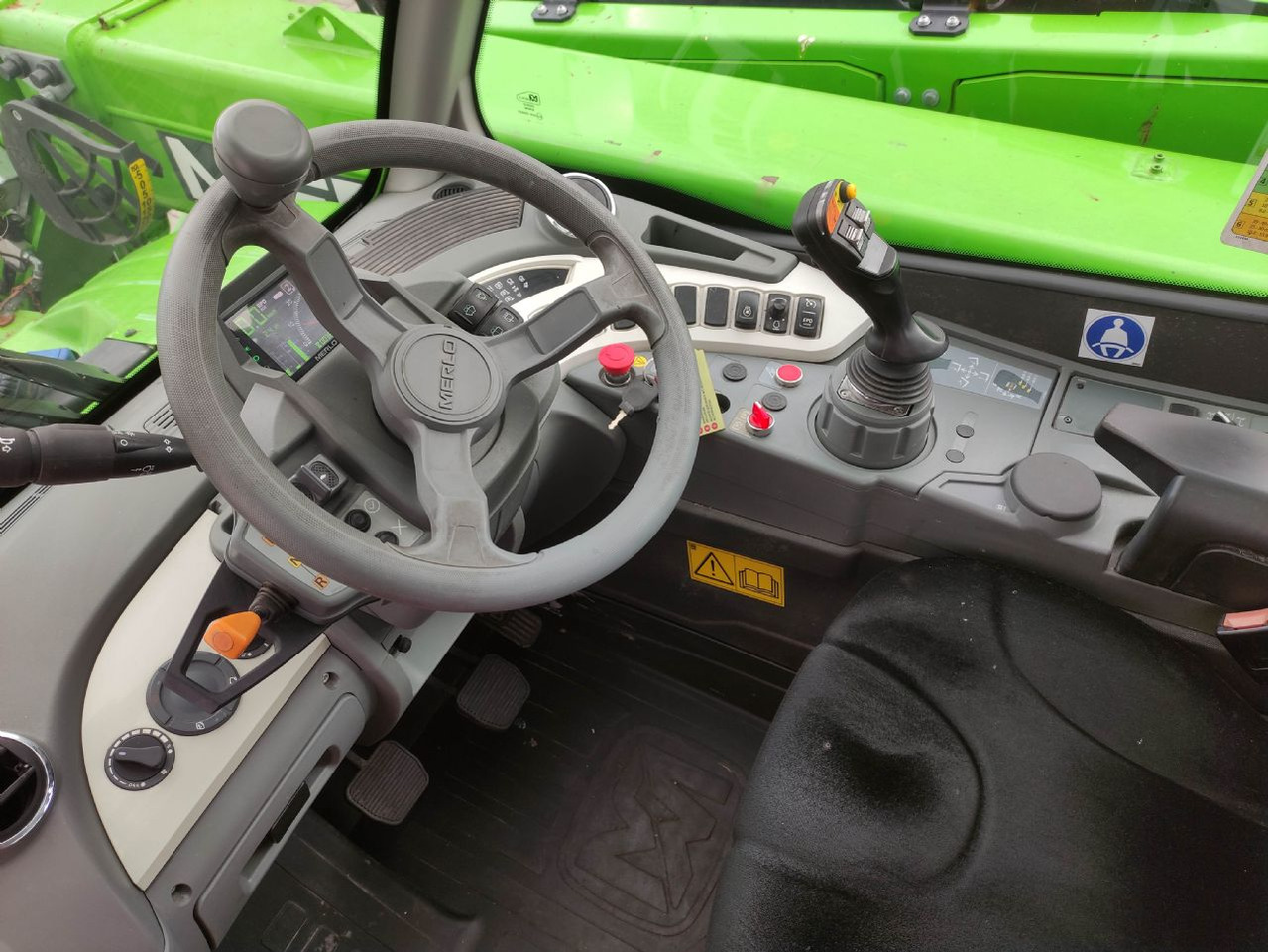 Merlo TF35.7-140 - 40 km/h - Telescopic handler: picture 5 Merlo TF35.7-140 - 40 km/h - Telescopic handler: picture 5