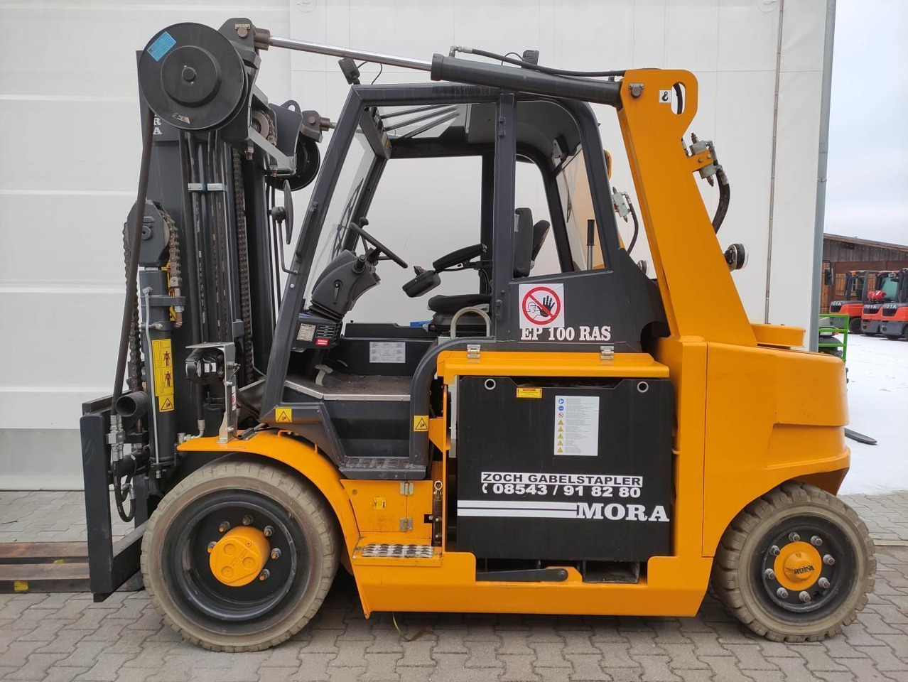 Mora EP100RAS - Electric forklift: picture 1 Mora EP100RAS - Electric forklift: picture 1