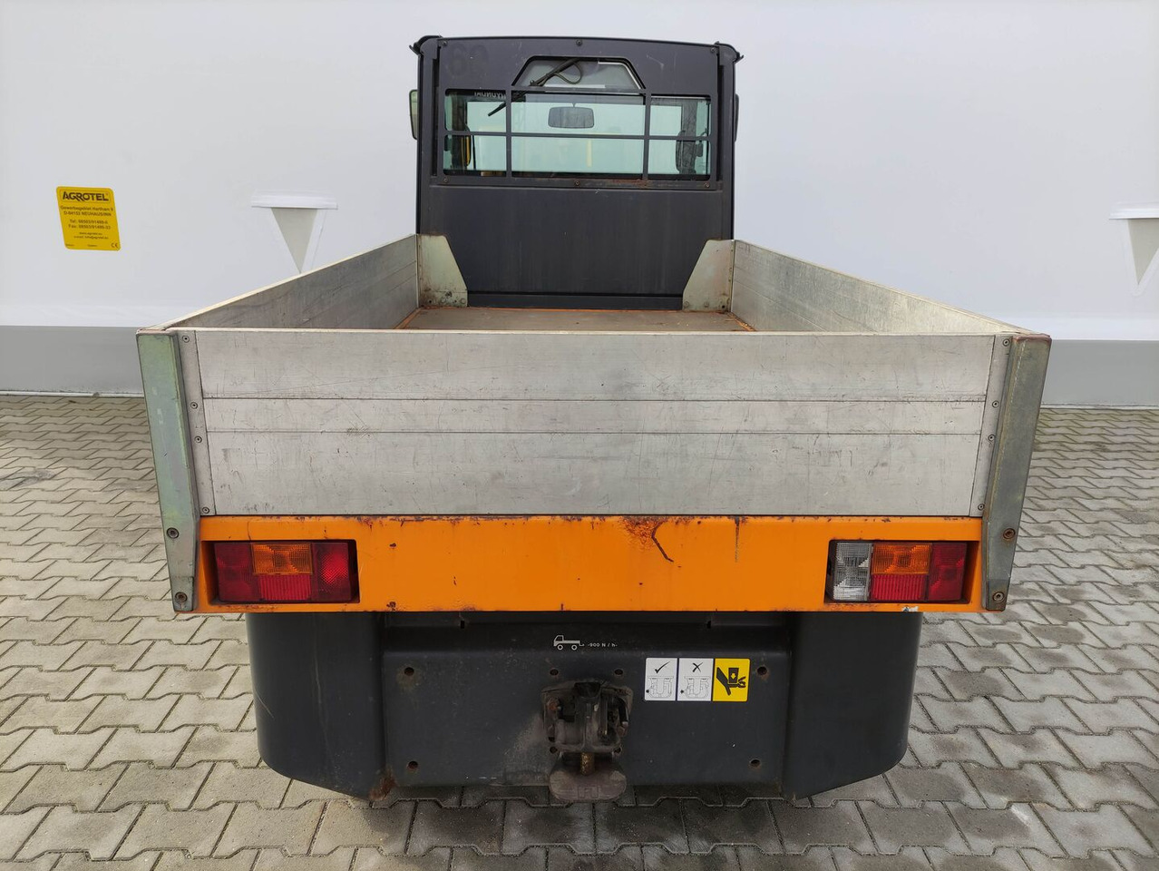 Still R08-20 - Tow tractor: picture 4 Still R08-20 - Tow tractor: picture 4