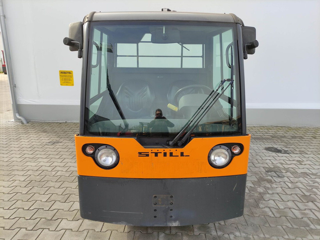 Still R08-20 - Tow tractor: picture 3 Still R08-20 - Tow tractor: picture 3