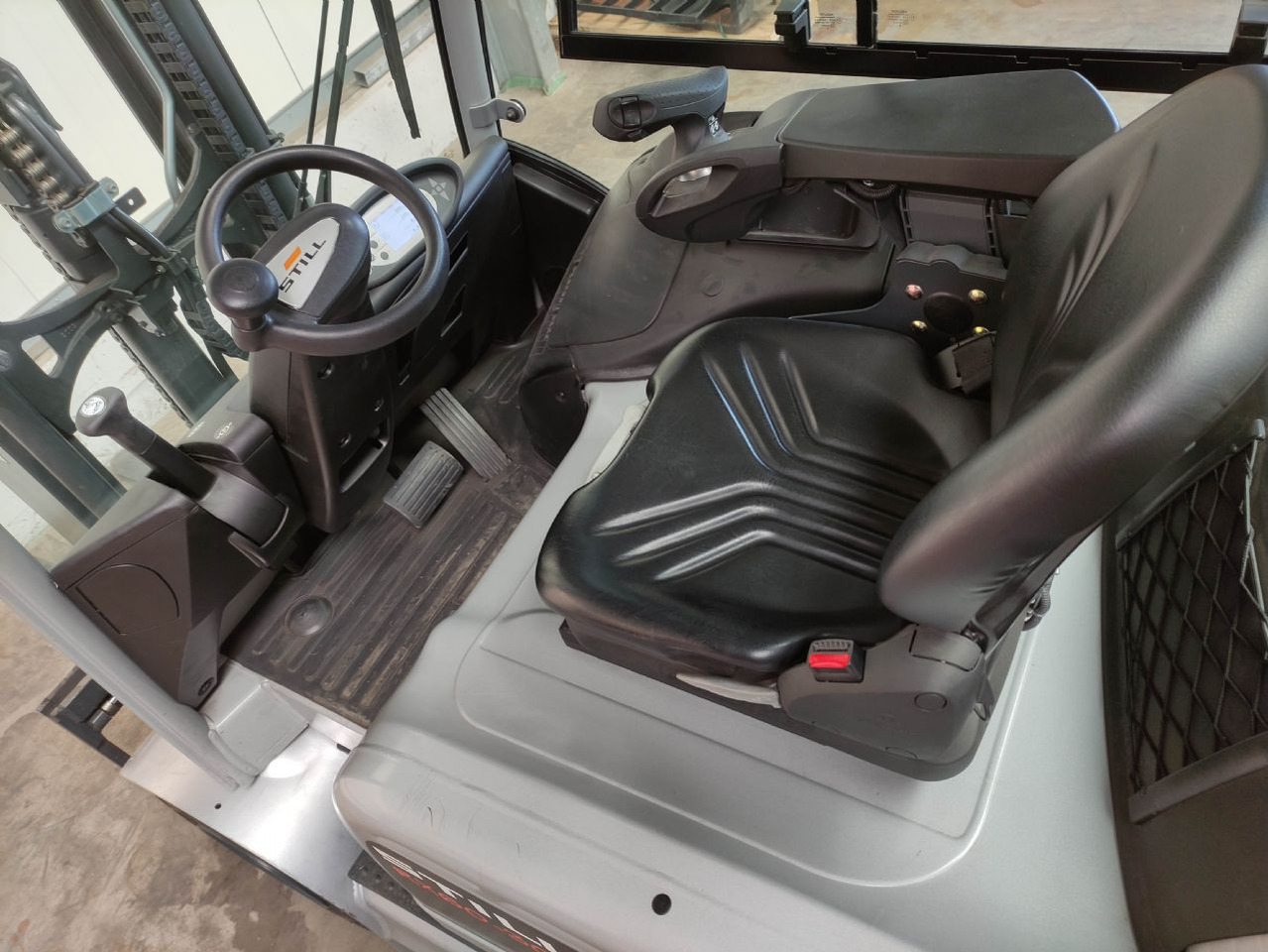 Still RX60-30 - Electric forklift: picture 5 Still RX60-30 - Electric forklift: picture 5