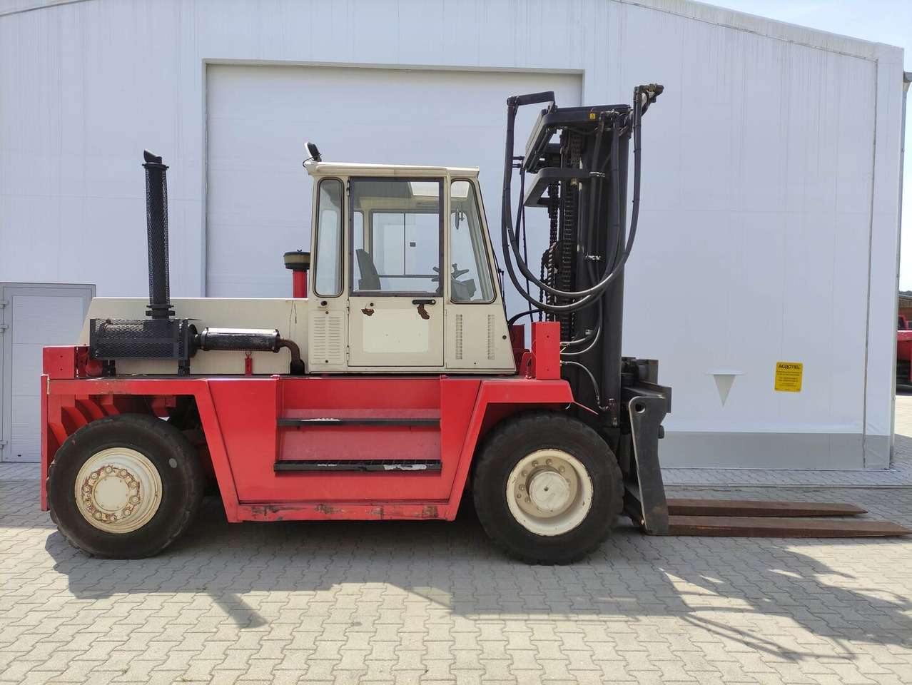 Valmet TD12.12S-01660 - Diesel forklift: picture 3 Valmet TD12.12S-01660 - Diesel forklift: picture 3