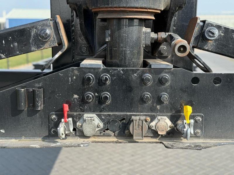 D-Tec CTD-41-03D TIPPER, CONTAINER, STEERING, LIFT AXLE. - Container transporter/ Swap body semi-trailer: picture 5 D-Tec CTD-41-03D TIPPER, CONTAINER, STEERING, LIFT AXLE. - Container transporter/ Swap body semi-trailer: picture 5