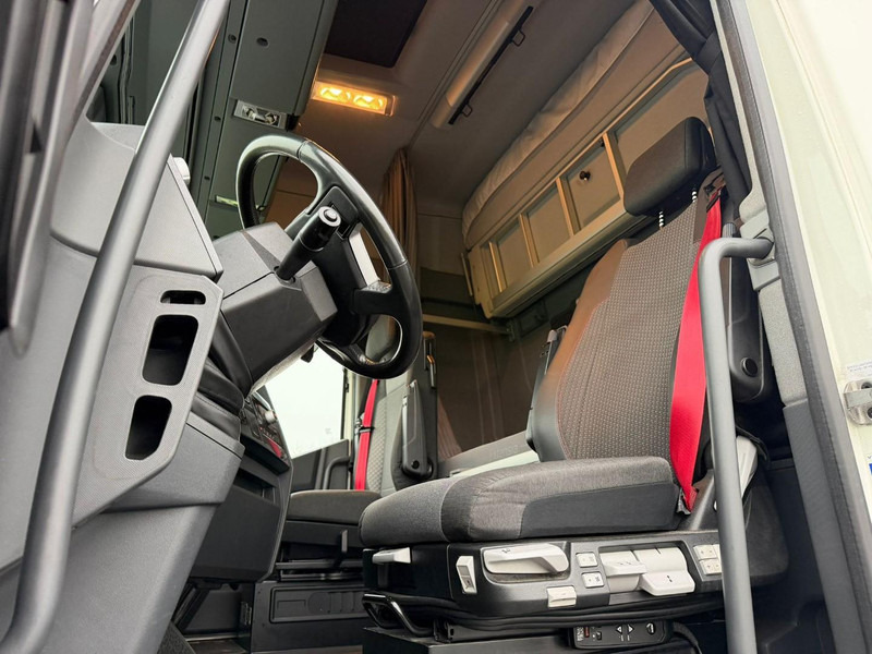 Tractor unit Renault T520 HIGH EVOLUTION, VOL SPOILER, 2 TANKS, SUPER STAAT.: picture 19