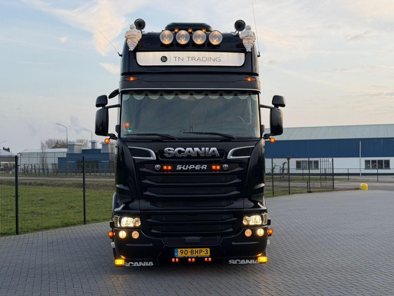 Scania R450 SHOW, INTERIOR, RETARDER, AUDIO, 2X TANK, TOP STAAT. - Tractor unit: picture 2 Scania R450 SHOW, INTERIOR, RETARDER, AUDIO, 2X TANK, TOP STAAT. - Tractor unit: picture 2