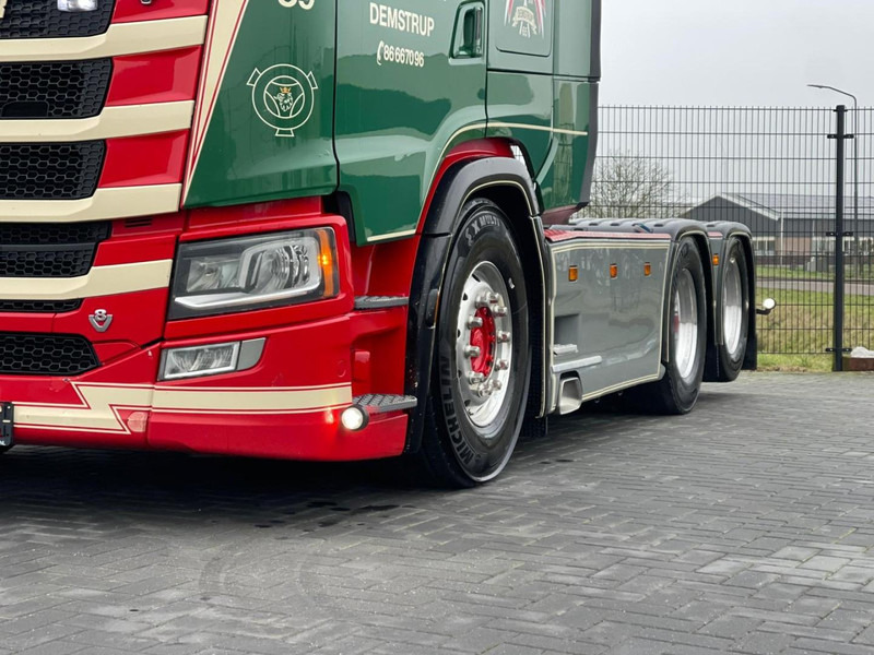 Scania S 650 SHOW TRUCK, FULL AIR, MOTOR BRAKE, PTO/HYDRAULIC. - Tractor unit: picture 5 Scania S 650 SHOW TRUCK, FULL AIR, MOTOR BRAKE, PTO/HYDRAULIC. - Tractor unit: picture 5