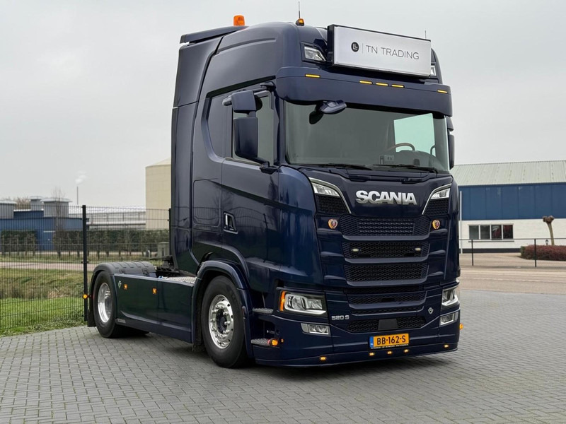 Scania S520 VOLLUCHT, ALCOA, 6 LUCHT BALGEN, LEER. - Tractor unit: picture 1 Scania S520 VOLLUCHT, ALCOA, 6 LUCHT BALGEN, LEER. - Tractor unit: picture 1