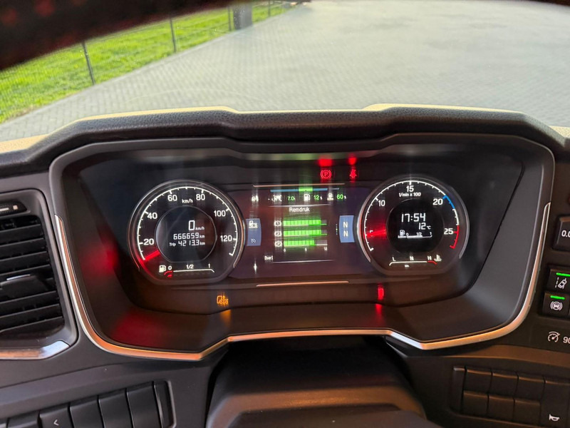 Tractor unit Scania S580 V8 NGS VOLLUCHT, KING OF THE ROAD, HYDRAULIEK, LEER, ALCOA.: picture 17 Tractor unit Scania S580 V8 NGS VOLLUCHT, KING OF THE ROAD, HYDRAULIEK, LEER, ALCOA.: picture 17