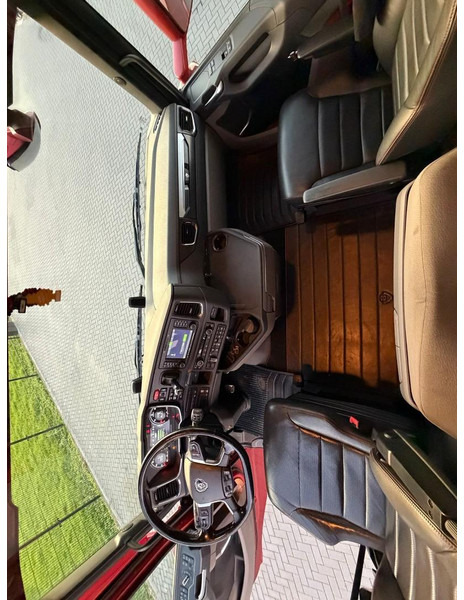 Tractor unit Scania S580 V8 NGS VOLLUCHT, KING OF THE ROAD, HYDRAULIEK, LEER, ALCOA.: picture 19 Tractor unit Scania S580 V8 NGS VOLLUCHT, KING OF THE ROAD, HYDRAULIEK, LEER, ALCOA.: picture 19