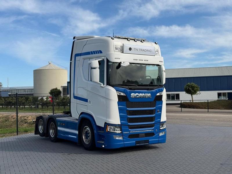 Scania S650 V8 NGS 2.95WB, PTO VOORBEREIDING, VOLLUCHT, KING OF THE ROAD, RETARDER, LEER. - Tractor unit: picture 4 Scania S650 V8 NGS 2.95WB, PTO VOORBEREIDING, VOLLUCHT, KING OF THE ROAD, RETARDER, LEER. - Tractor unit: picture 4