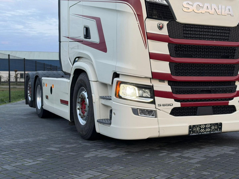 Scania S650 V8 NGS HYDRAULIEK, 3.35WB, VOLLUCHT, ALCOA, KING OF THE ROAD. - Tractor unit: picture 3 Scania S650 V8 NGS HYDRAULIEK, 3.35WB, VOLLUCHT, ALCOA, KING OF THE ROAD. - Tractor unit: picture 3