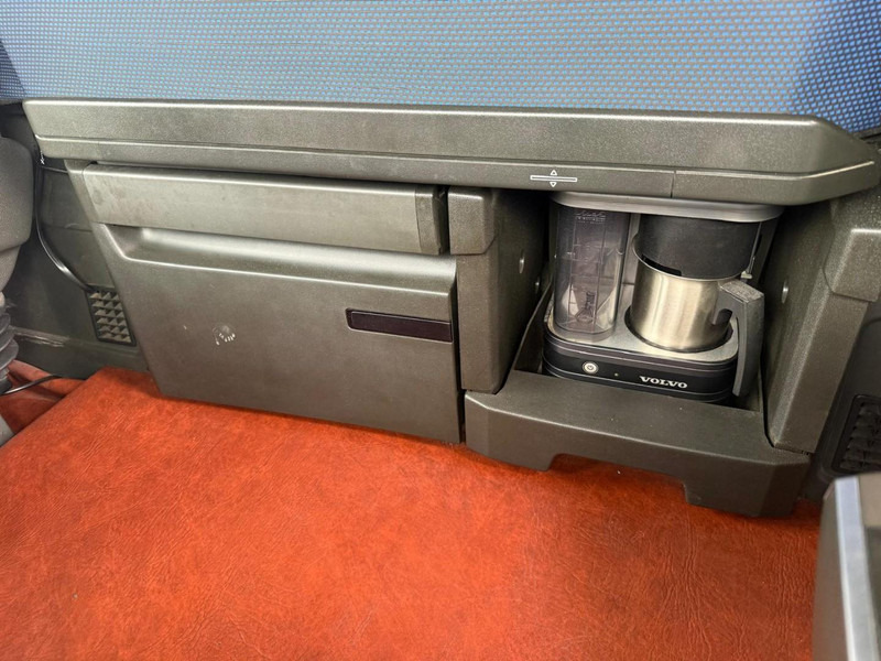 Tractor unit Volvo FH 13.460XL Turbocompound, leer, vollucht, 2 tanks, dubbel glas, vol spoiler.: picture 20