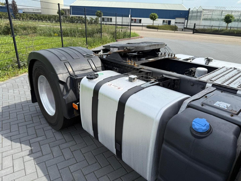 Tractor unit Volvo FH13.420 ADR, SMART TACHO 2, NL TRUCK, ALCOA, STEEL/AIR, PERFECT CONDITION, 2X TANK.: picture 18