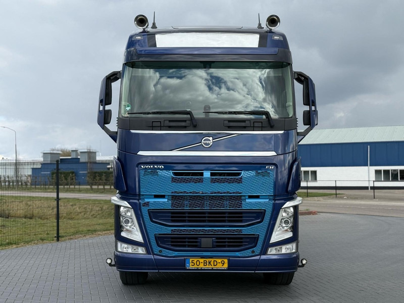 Volvo FH 13.500 DYNAMIC STEERING, DUAL CLUTCH, ACC, 3X CAMERA, ACC. - Container transporter/ Swap body truck: picture 3 Volvo FH 13.500 DYNAMIC STEERING, DUAL CLUTCH, ACC, 3X CAMERA, ACC. - Container transporter/ Swap body truck: picture 3