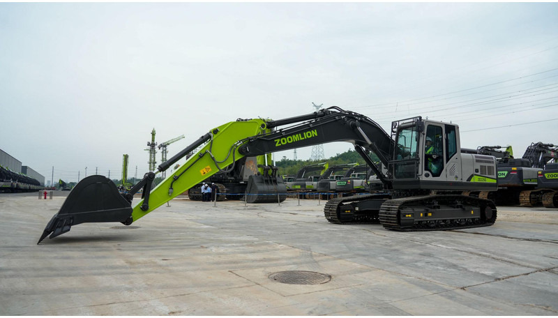 Zoomlion ZE225G *Unused TIER 3* - Crawler excavator: picture 2 Zoomlion ZE225G *Unused TIER 3* - Crawler excavator: picture 2