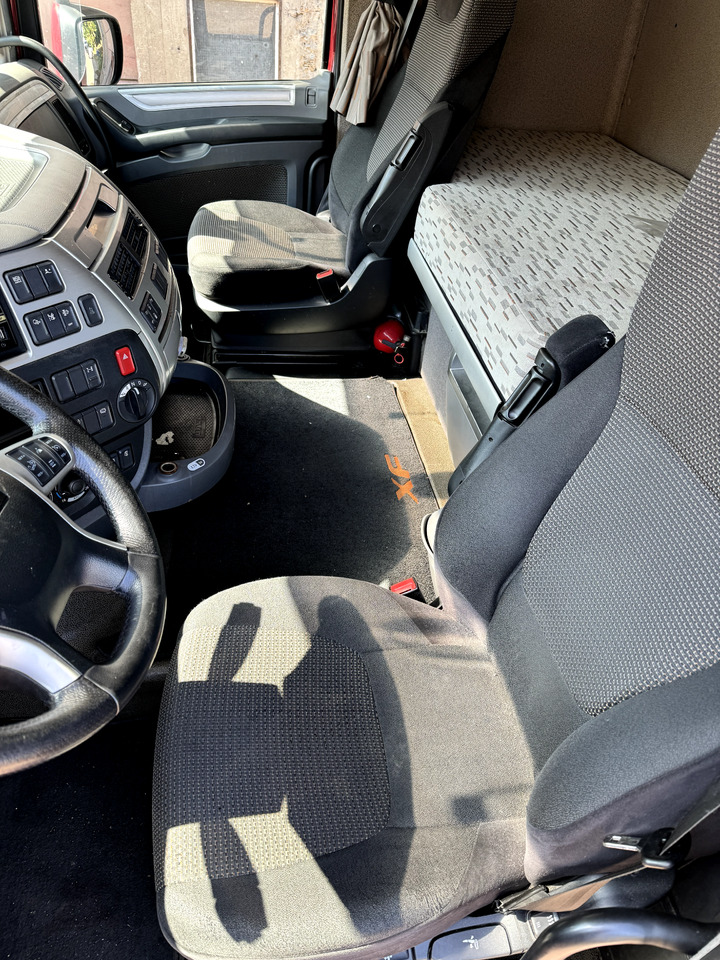 DAF XF 460 - Tractor unit: picture 5 DAF XF 460 - Tractor unit: picture 5