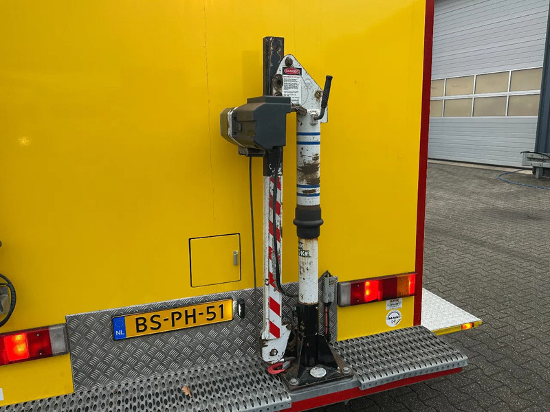 Box truck MAN TGL 12.240 Double Cabin *Only 80 Tkm* Ex Fire Truck: picture 6 Box truck MAN TGL 12.240 Double Cabin *Only 80 Tkm* Ex Fire Truck: picture 6