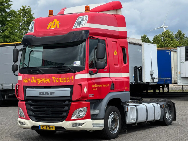 DAF CF 400 Space Cab - Mega - Hefschotel - Euro 6 - Tractor unit: picture 1 DAF CF 400 Space Cab - Mega - Hefschotel - Euro 6 - Tractor unit: picture 1