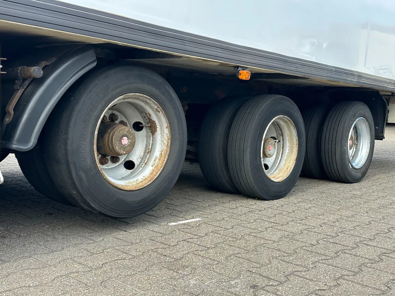 Closed box semi-trailer Van Eck Aircargo / Rollenbaan / Mega / SAF-Axle / Carrier: picture 8