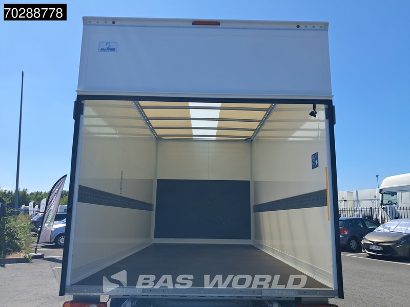 MAN TGE 3.180 Neu! Automatik 2025 Facelift Koffer Ladebordwand Navi Klima Tempomat LED Euro6 21m3 A/C Cruise control - Closed box van: picture 3 MAN TGE 3.180 Neu! Automatik 2025 Facelift Koffer Ladebordwand Navi Klima Tempomat LED Euro6 21m3 A/C Cruise control - Closed box van: picture 3