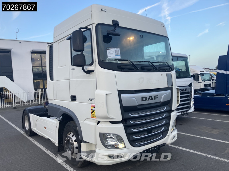 DAF XF 450 4X2 SC ACC Euro 6 - Tractor unit: picture 2 DAF XF 450 4X2 SC ACC Euro 6 - Tractor unit: picture 2