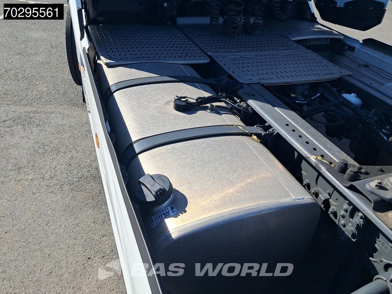 Tractor unit DAF XG+ 530 4X2 Retarder 2xTanks ACC Standklima Euro 6: picture 14