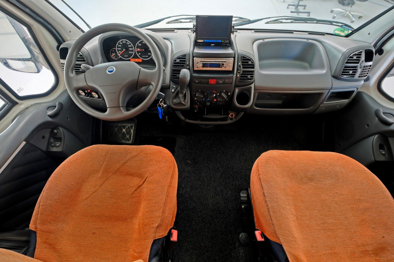 Cristall A 670 G/Automatik/Festbett/Garage/Solar/Markise - Alcove motorhome: picture 5 Cristall A 670 G/Automatik/Festbett/Garage/Solar/Markise - Alcove motorhome: picture 5