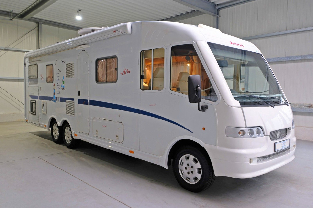 Dethleffs Esprit I 7870/Festbett+Hubbett/2xKlima/Solar - Integrated motorhome: picture 1 Dethleffs Esprit I 7870/Festbett+Hubbett/2xKlima/Solar - Integrated motorhome: picture 1