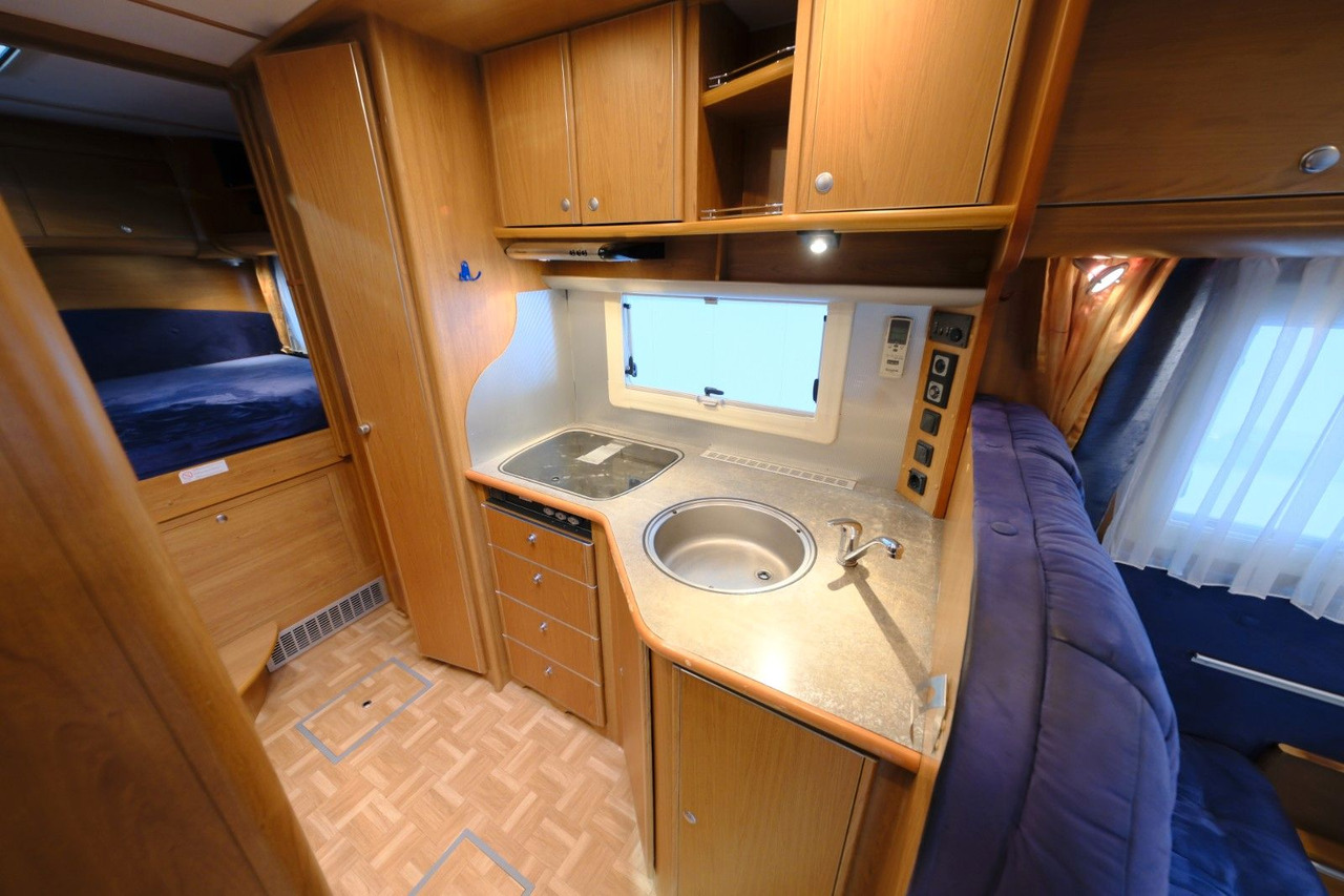 Alcove motorhome Dethleffs Globetrotter A 8000 XXL/Festbett/Garage/Solar: picture 18