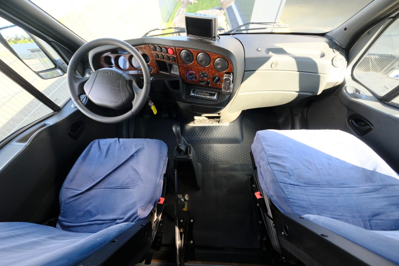 Alcove motorhome Dethleffs Globetrotter A 8000 XXL/Festbett/Garage/Solar: picture 8