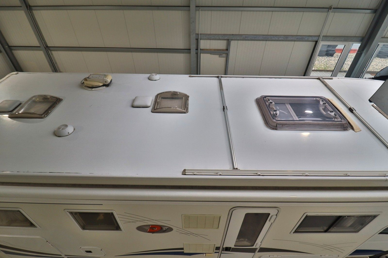 Alcove motorhome Dethleffs Globetrotter A 8000 XXL/Festbett/Garage/Solar: picture 6