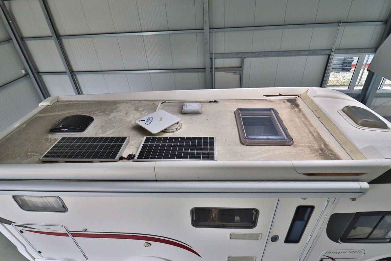 Eura Mobil Integra Style IS 700 EB/Einzelbetten+Hubbett - Integrated motorhome: picture 4 Eura Mobil Integra Style IS 700 EB/Einzelbetten+Hubbett - Integrated motorhome: picture 4