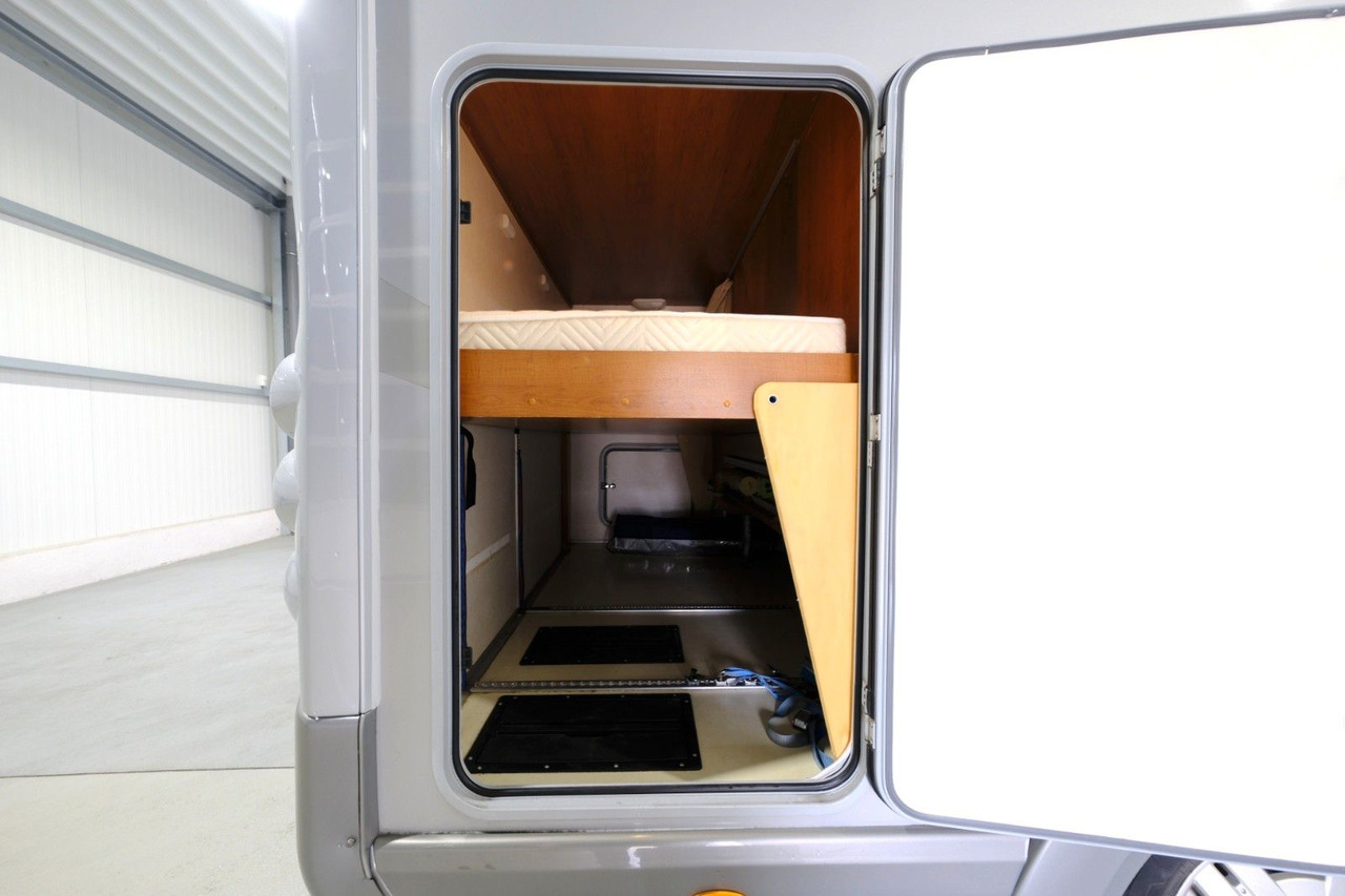 Karmann Ontario 670 VB / Etagenbetten / Solar / Markise - Alcove motorhome: picture 5 Karmann Ontario 670 VB / Etagenbetten / Solar / Markise - Alcove motorhome: picture 5