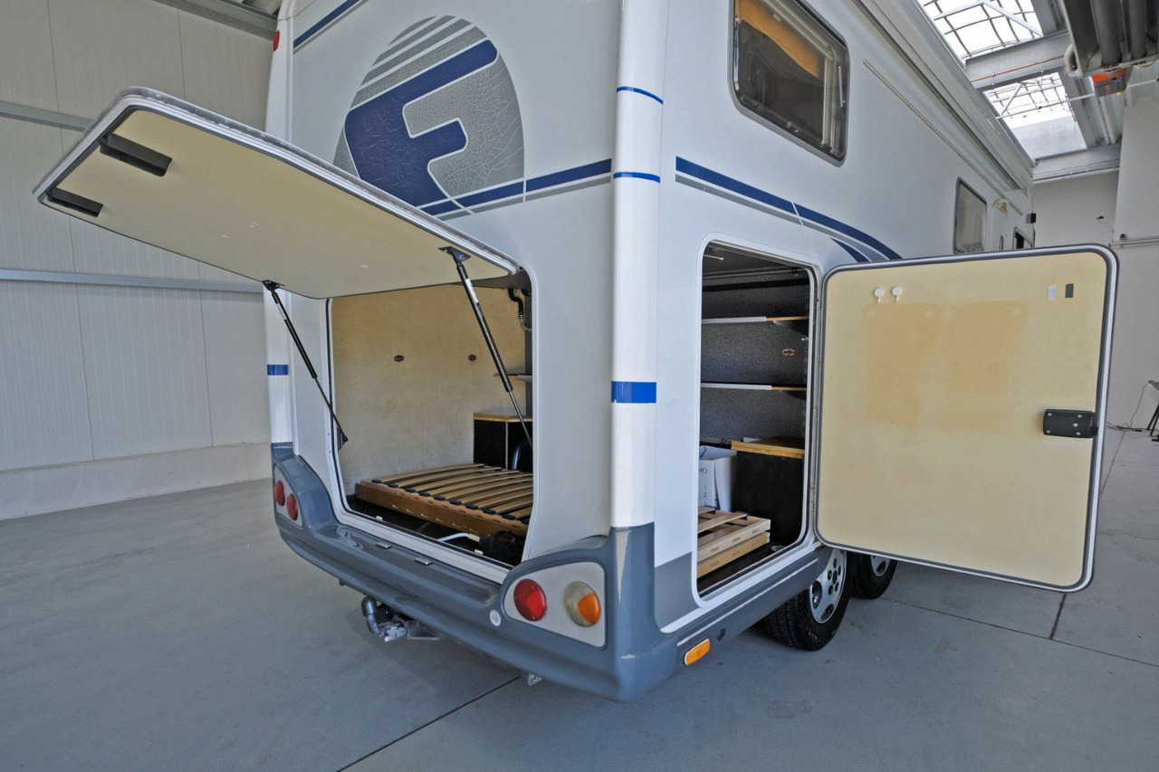 Niesmann + Bischoff Flair I 6700TA/Festbett+Hubbett/Klima/Garage - Integrated motorhome: picture 5 Niesmann + Bischoff Flair I 6700TA/Festbett+Hubbett/Klima/Garage - Integrated motorhome: picture 5