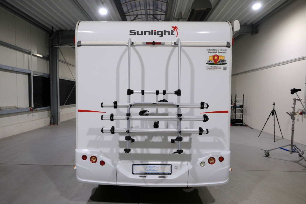 Sunlight V 60/1.Hand/Festbett/Garage/Klima/Markise - Semi-integrated motorhome: picture 3 Sunlight V 60/1.Hand/Festbett/Garage/Klima/Markise - Semi-integrated motorhome: picture 3