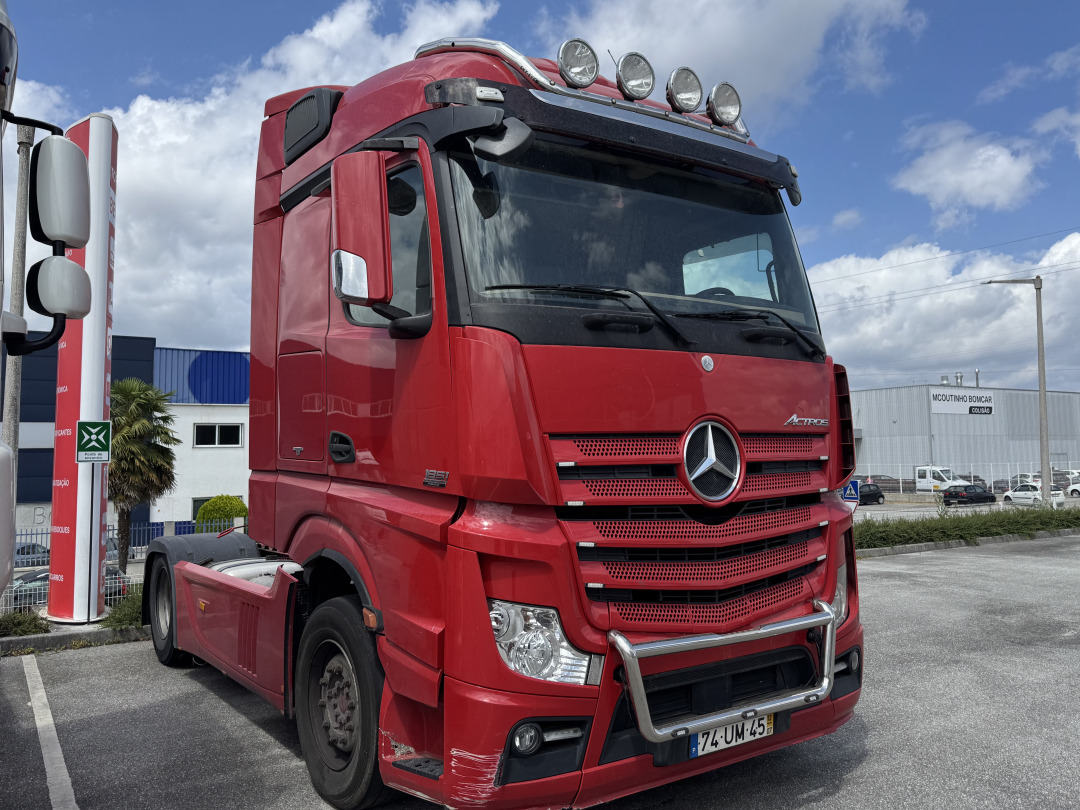 Mercedes Actros 510 1851 - Tractor unit: picture 1 Mercedes Actros 510 1851 - Tractor unit: picture 1