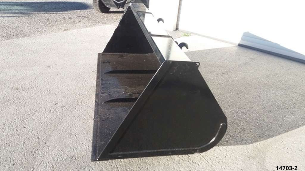 Stekro Schaufel gerundet 2,0m mit Hauer Aufnahme 118 cm (14703) - Bucket for Agricultural machinery: picture 3 Stekro Schaufel gerundet 2,0m mit Hauer Aufnahme 118 cm (14703) - Bucket for Agricultural machinery: picture 3